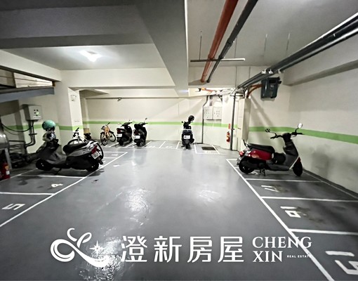 🥳稀有可貓含管+室內機車位|有流理臺使用、垃圾集中 - Image 9