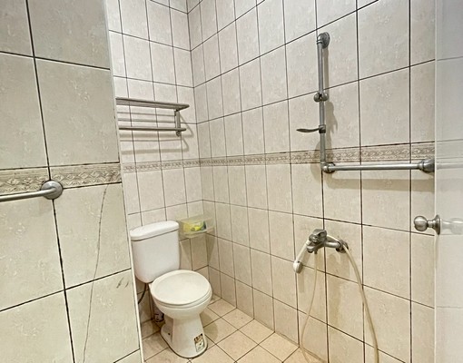 星鴻台中✨免仲可租補|豐原車站正對面|樓中樓|管理室子母車 - Image 5