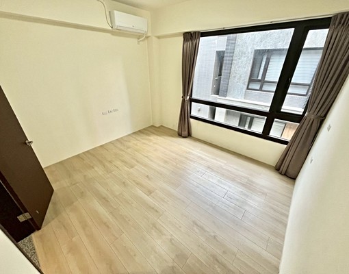 整棟出租♡四房兩廳♡可租屋補助+入戶籍♡寵物世界♡現況出租♡ - Image 2