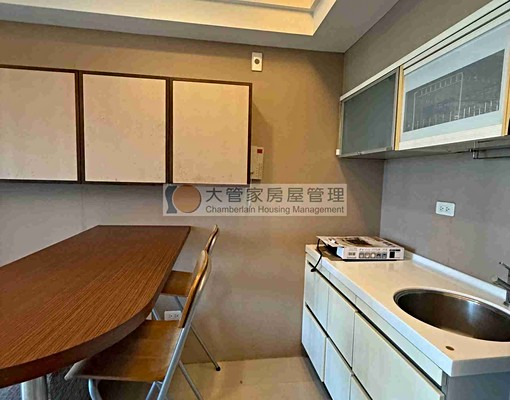 大管家真心推薦✦飯店式管理_近新光遠百老虎城✦平面車位 - Image 2