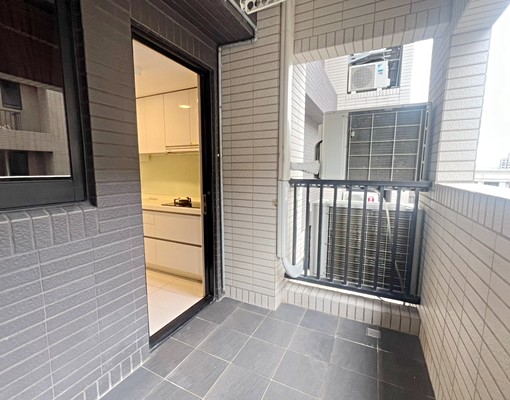 易居邦三期三房平車可租補大家小佑 - 591租屋網 - Image 6