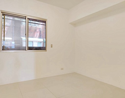 小碧潭站可租補大三房大家小佑 - Image 9