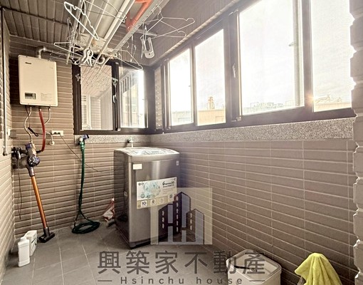 ⭐️忠孝大坪四改三@採光通風極佳@含車位⭐️ - Image 8