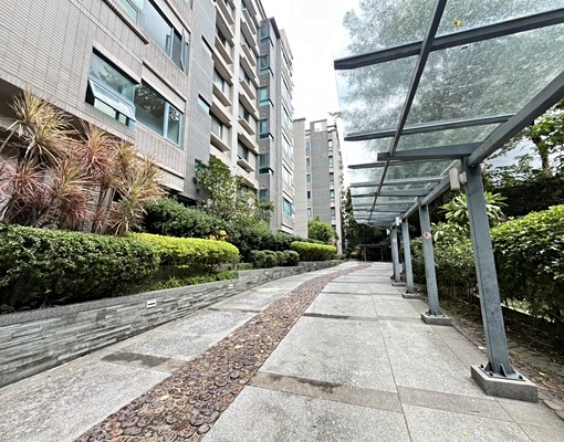 可租補三荷院大三房含平面車位家具家電禁菸禁寵 - Image 15