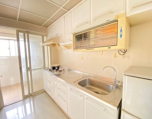 稀有案件!兩大房兩廳,空間寬敞有衣帽間,享受生活超舒適居 - Image 2