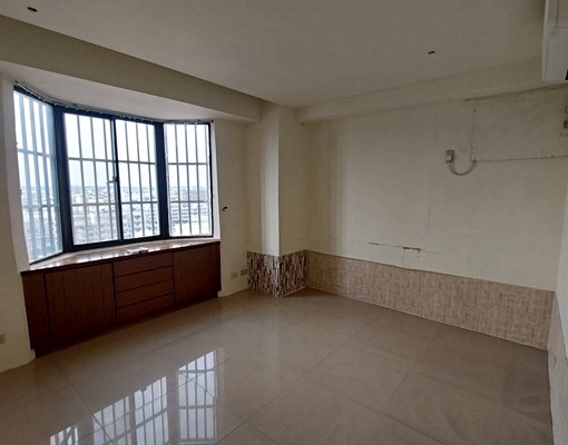 稀有三房＋車位～可租補～戶籍～要租要快唷～～ - Image 5