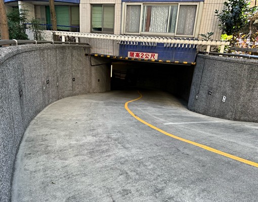 室內平面大車位,鄰近板橋花市,方省道及快速道路#64A - 591租屋網 - Image 3