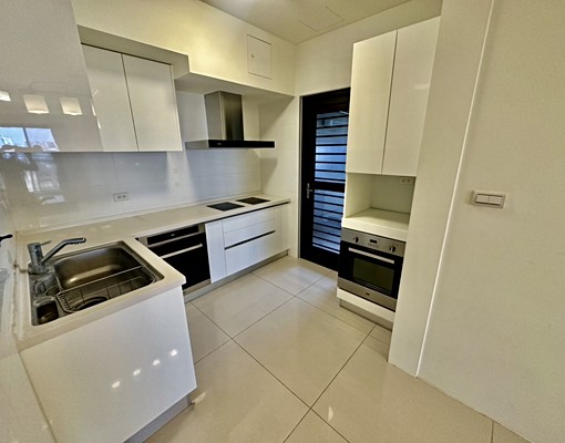 走路拉拉破🌺湖濱雙星視野戶🌺四房空屋雙平車🌺室內36坪 - Image 3