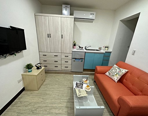 草屯整棟全新裝修|全配家俱|屋主自租 - Image 1