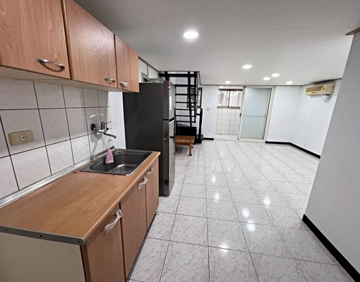 金城路一段~優質社區💘一年起租~土城捷運站 - 591租屋網 - Image 1