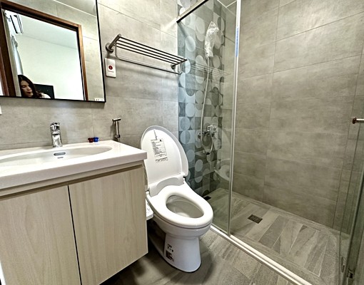 近南科國道8全新未住2房+機械車位~~家具家電全 - Image 9