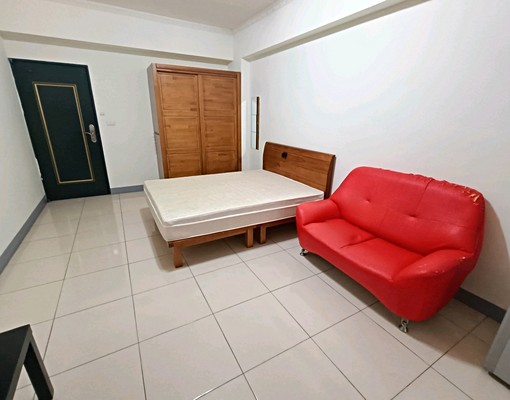 近昌益園區/麥當勞/竹北車站/獨立陽台採光輕廚具/室內機車位 - Image 3