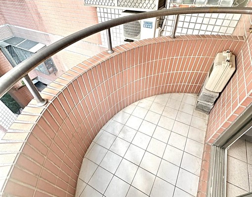 近大遠百🚶‍♀️電梯套房✨雙陽台通風好✨可寵台水電 - 591租屋網 - Image 6