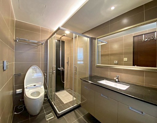 正市區~問鼎苑採光3房+平面車位 - Image 9