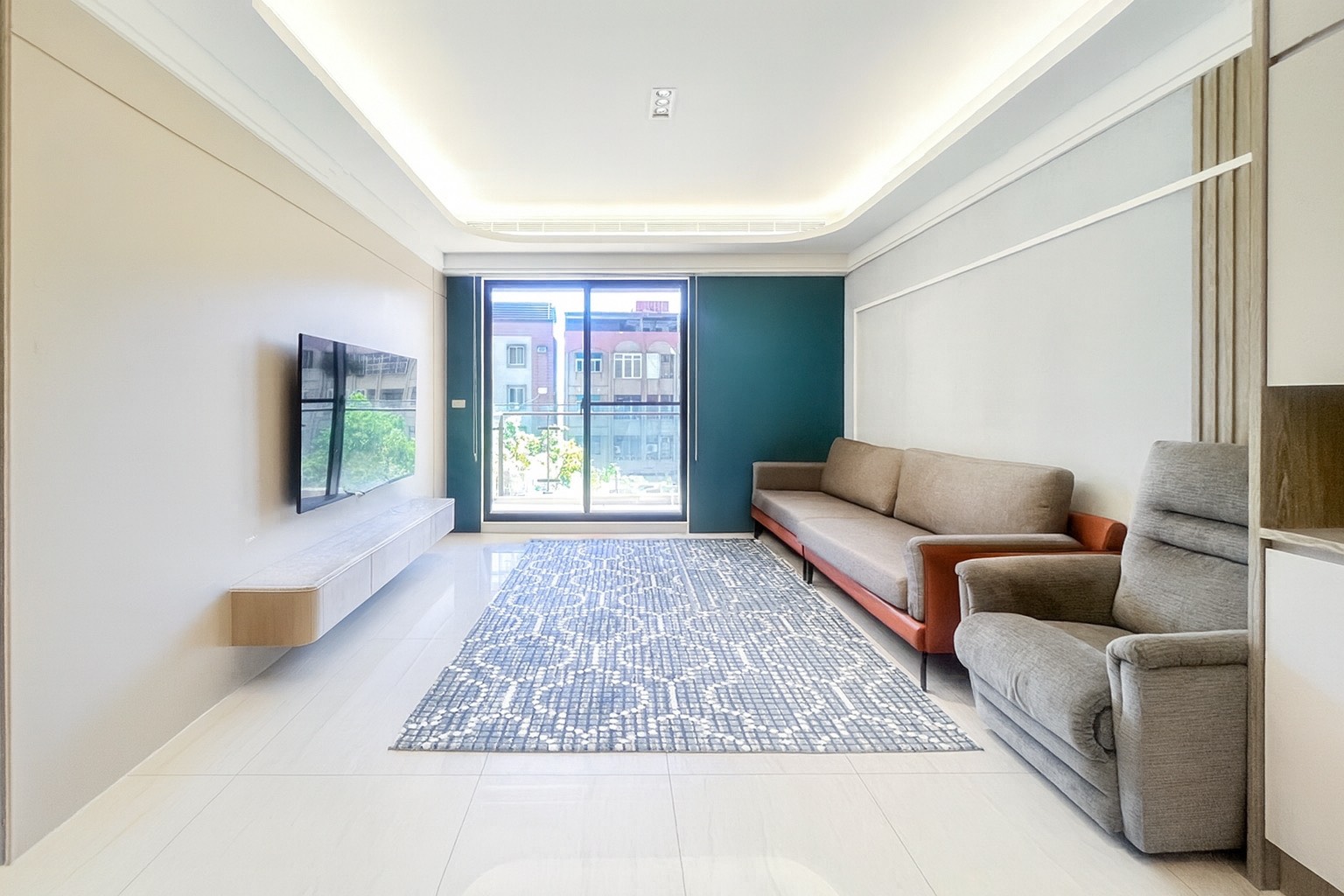 宜蘭近文化中心藏金閣裝潢3房車位隔震美廈