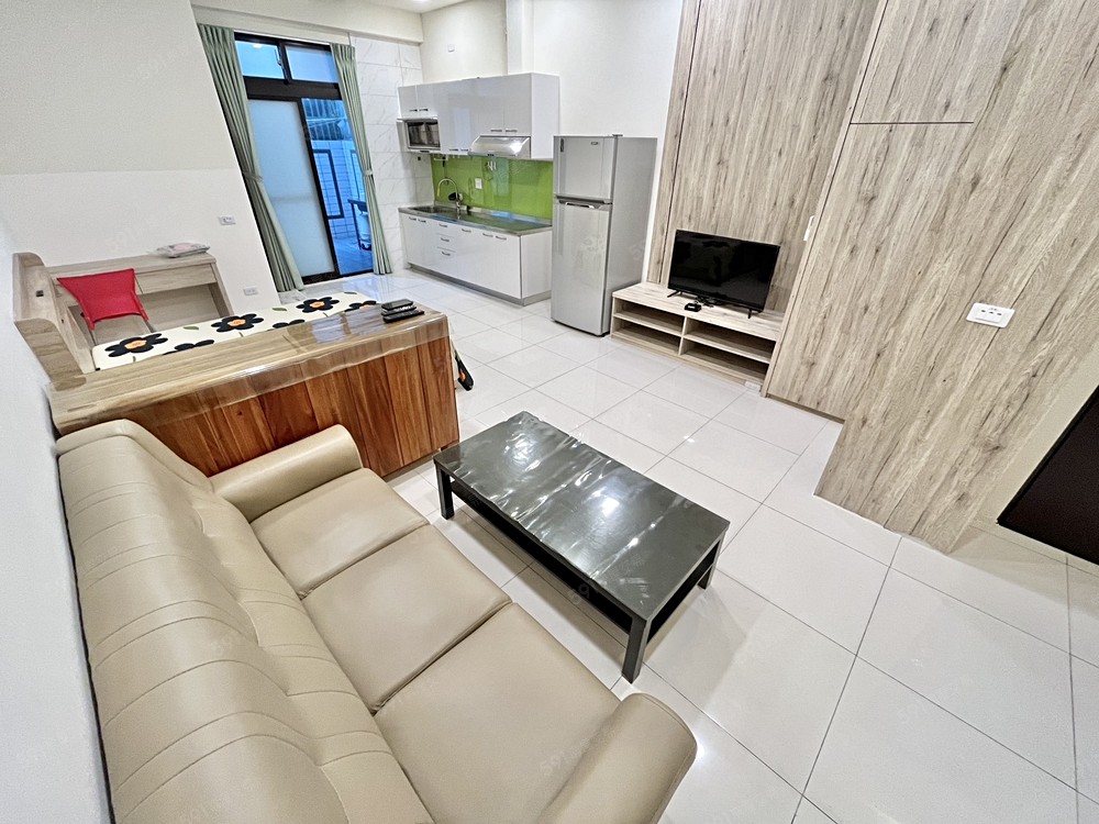 輕奢現代風🔥15坪大空間💖陽台獨洗✨專屬機車格✅ - Image 1