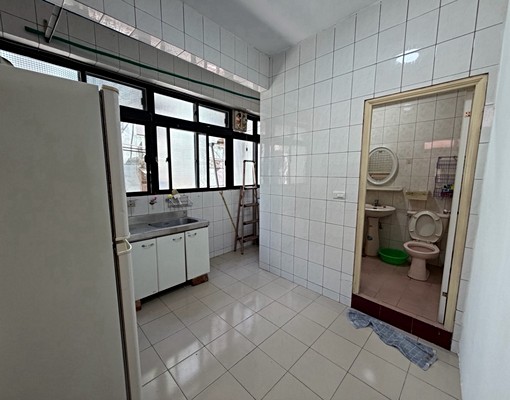 安一路低樓層，近市區、市場，生活機能佳 - Image 8