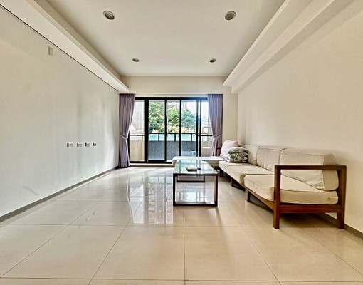 履幸福🍎稀有超大三房平車🌟大露臺🔥家電全配✅採光通風 - Image 1