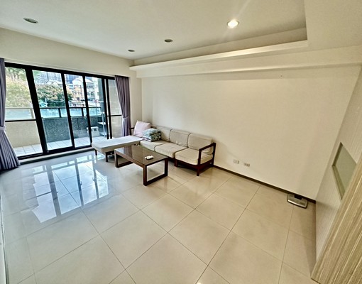 履幸福🍎稀有超大三房平車🌟大露臺🔥家電全配✅採光通風 - Image 14