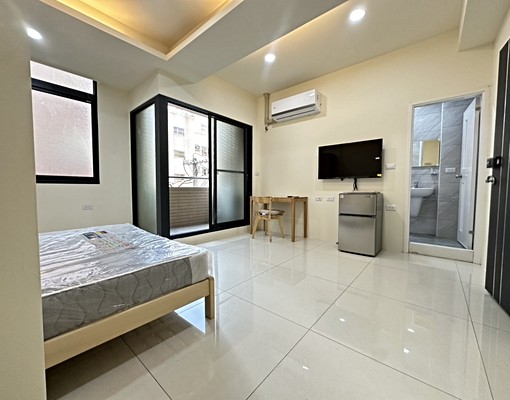 逢甲商圈秒殺🔥雙租補🔥可貓✨全新整理未住✨陽台獨洗曬 - Image 3