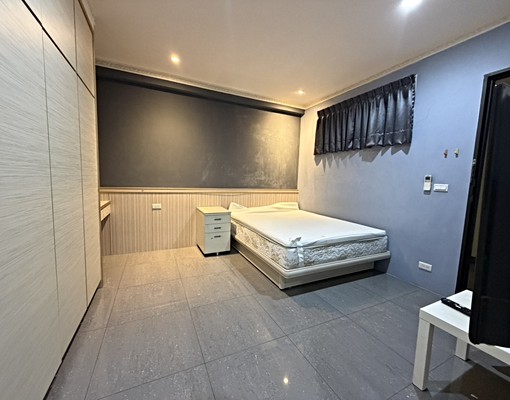 💎💎捷運三民高中捷運站邊間二樓大美套房 - Image 3