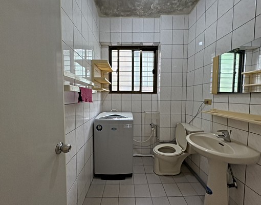 菜寮捷運8分鐘大套房獨立洗衣機有陽台變頻冷氣-小吳 - Image 8