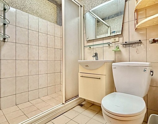 文心森林公園★玄關三房平車+機車位★可租補只要28000! - Image 9