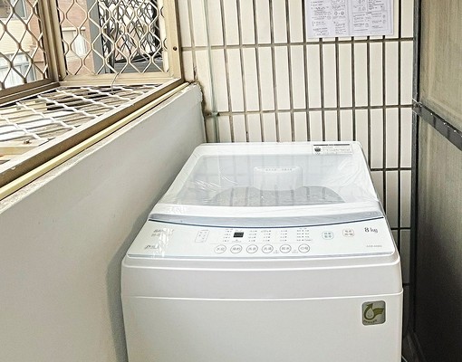 近逢甲獨立陽台套房-冷暖機(冬天不怕冷),獨洗獨曬-管理室 - Image 4