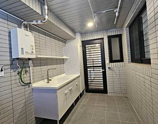 長虹天擎☆3房可租補，社宅免服務費 - Image 8