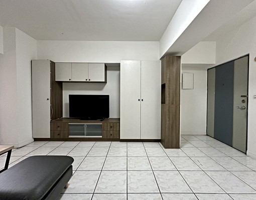 南區近中山醫,文心秀泰|超值電梯兩房|可租補❤️ - Image 1