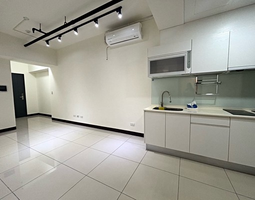 青埔國中旁乾淨2房車_需自備傢俱 - Image 3