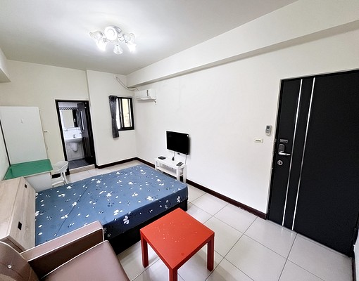 ★可租屋補助★衛浴開窗★超大間★鬧中取靜★ - Image 2