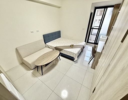 近東山商圈、太原車站❤️可租補有微波爐|衛浴開窗室內機車位✨ - Image 1