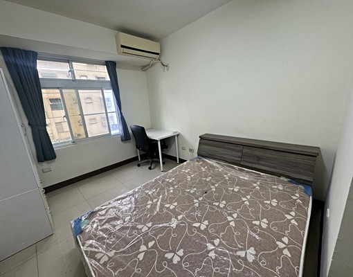 三多sogo旁美套房 - Image 2