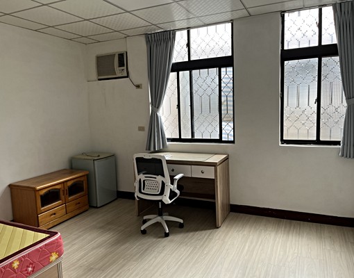 新竹市新莊街優質套房出租近園區(限女性) - Image 1