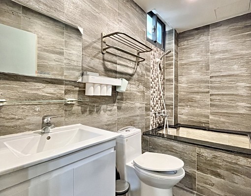 有浴缸👑可貓🐈系統櫃溫馨裝潢電梯套房💗流理台電磁爐 - Image 14