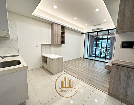 地點超好雲品特區🔥裝潢戶1房平車|可租補可戶籍✨ - Image 1