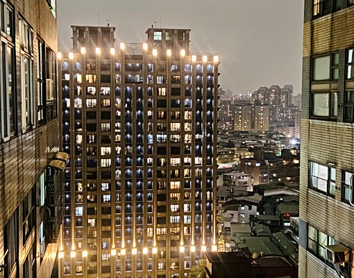 挑高套房面中庭安靜可炊溫馨舒適可租補 - Image 15