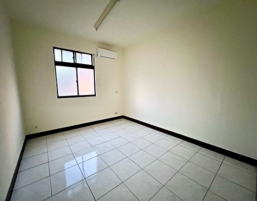 出租可寵八德生活機能佳/當工作室可 - Image 2