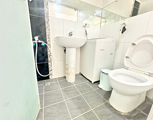 小資族最愛✨獨洗獨曬✨住戶單純✨室內機車位 - Image 10