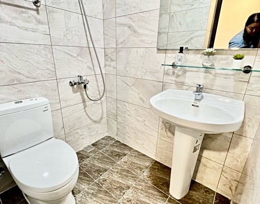 GM炸裂秒殺美宅🔥百萬精裝系統櫃大2房雙陽台✅寵物租補戶籍 - Image 8