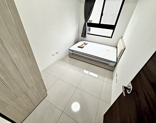 內文有驚喜❤️可租補❤️三房兩衛❤️平面車位 - Image 8