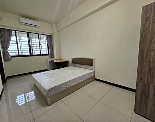 五泰小菁-漂亮採光套房設備齊全馬上入住 - Image 3