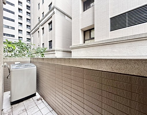 最怕遺失我💖可租補台電陽台獨洗💖衛浴窗 - Image 10