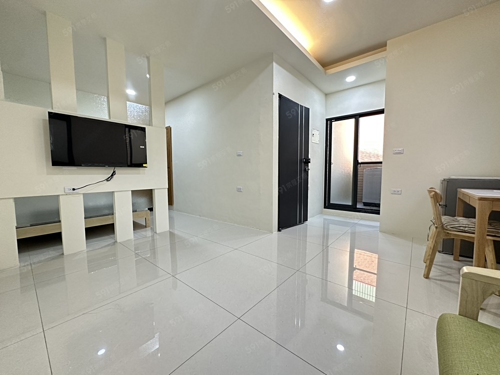 全新裝潢🔥可租補💖獨洗獨曬✨乾溼分離✅超好停車 - Image 1