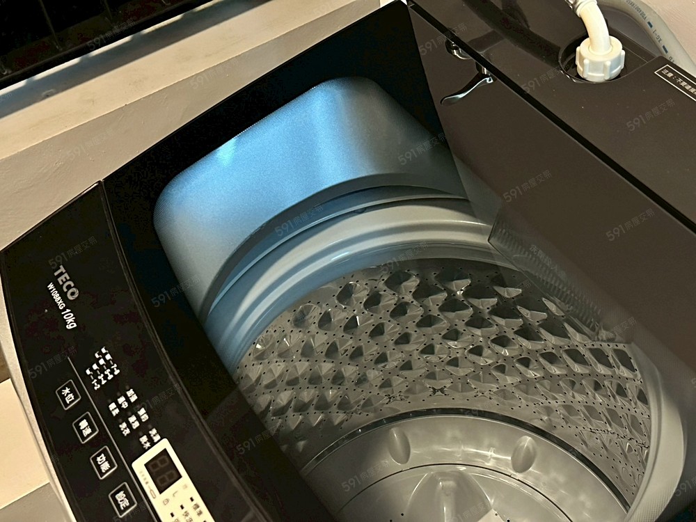 套房陽台洗衣機