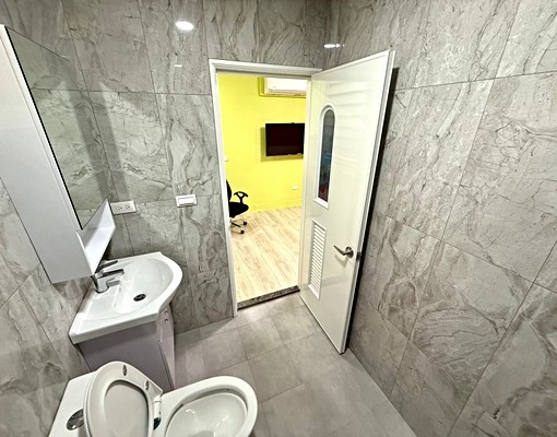 府中❣️陽台獨洗曬、裝潢新家具齊全、免爬高大空間、捷運機能好 - Image 7