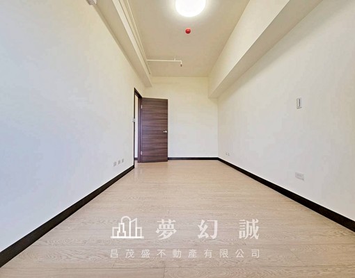 高鐵兩房含管。可租補.寵物.戶籍.台水電 - Image 4