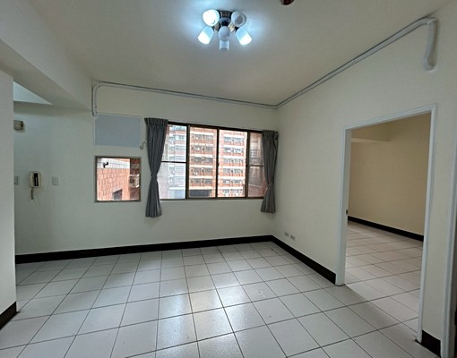 【不用管社宅】整新2房,大中庭,透光,交通便利(可租補) - Image 1