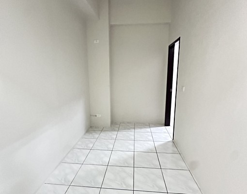 星鴻社宅可租補/一樓住家/門前好停車 - Image 4